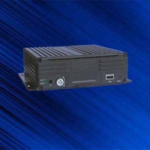 دی وی آر خودرویی LF7704P